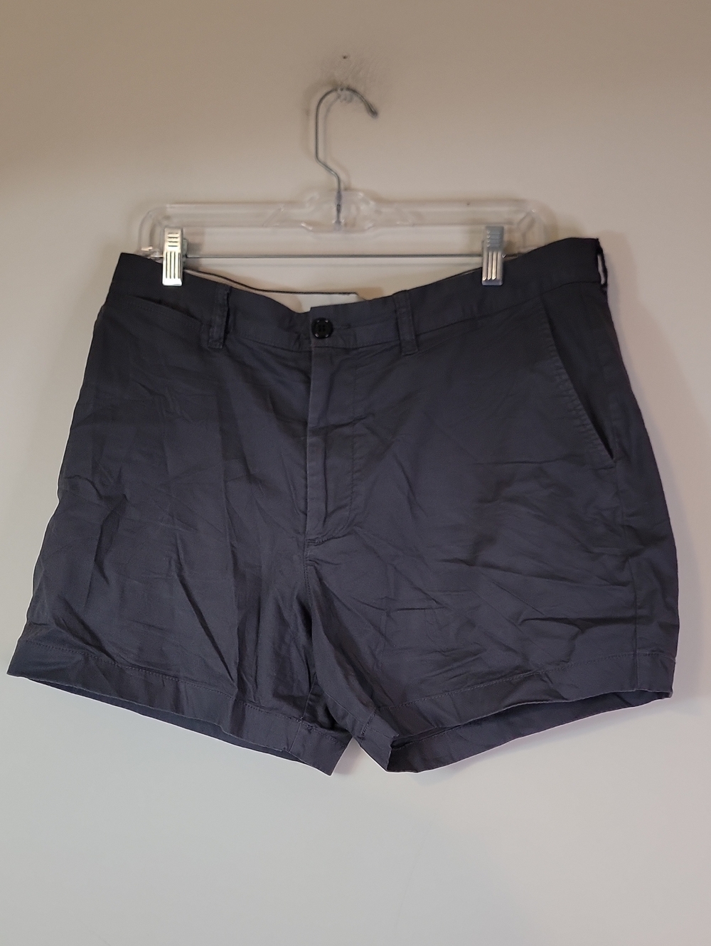 Men's Classic Dark Gray Casual Shorts NWOT